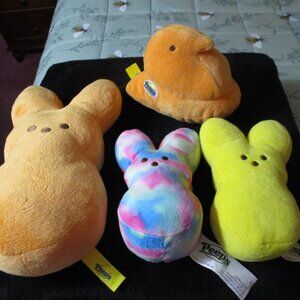 Lot of Peeps Plush Chick and Bunnies